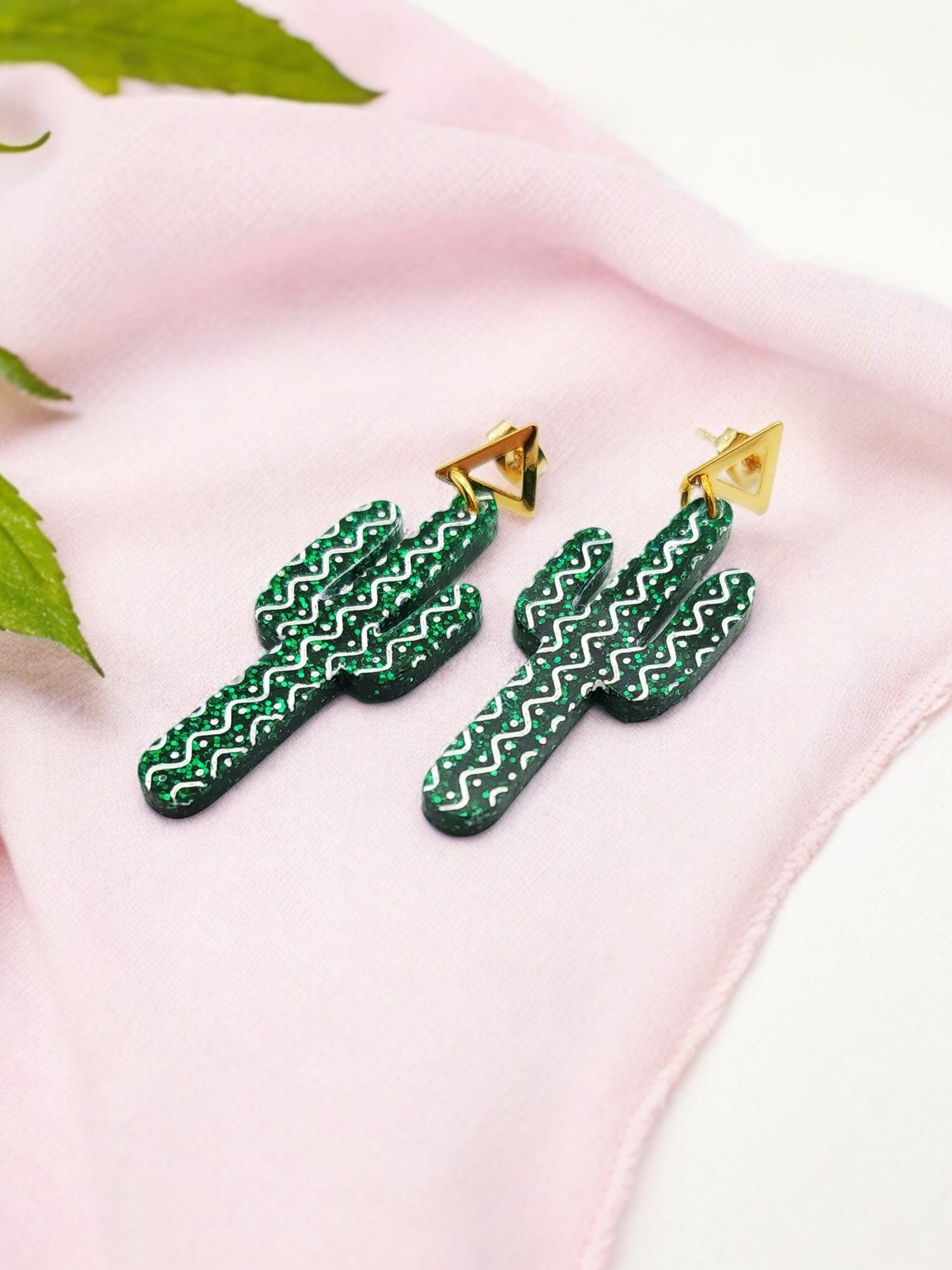 Jewelry & Accessories